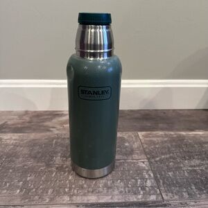 Stanley Textured Olive Green Vacuum Thermos; 25 oz